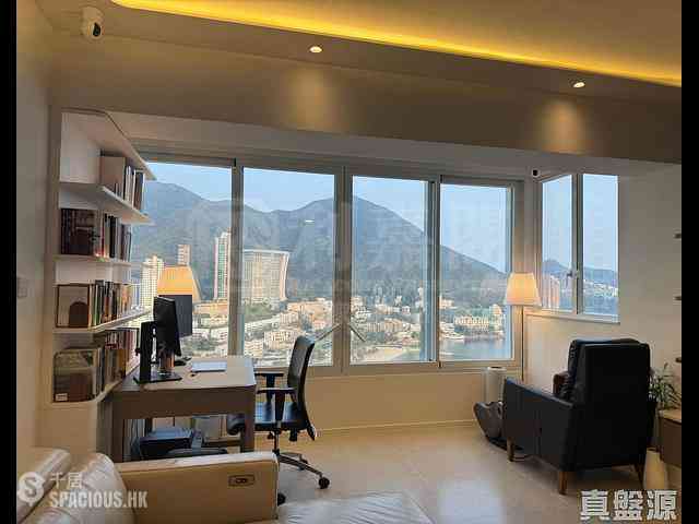 Repulse Bay - Repulse Bay Garden Block 12 01