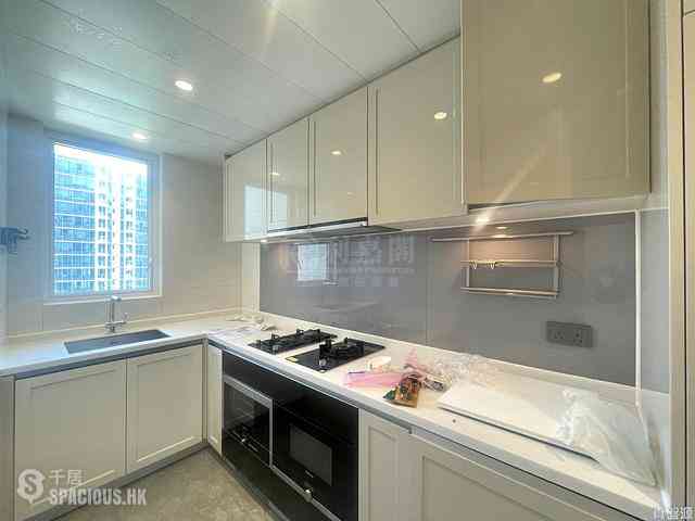 Tseung Kwan O - Monterey Block 6A 05