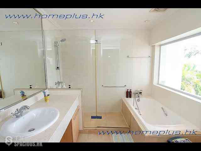 Clear Water Bay - Bayside Villas 11
