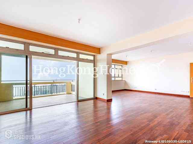 Jardines Lookout - 111, Mount Butler Road 01