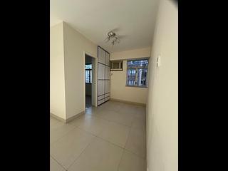 Sai Ying Pun - Yue Sun Mansion Block 1 09