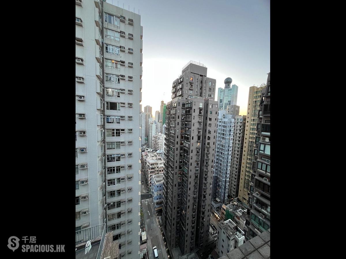 Sai Ying Pun - Yue Sun Mansion Block 1 01