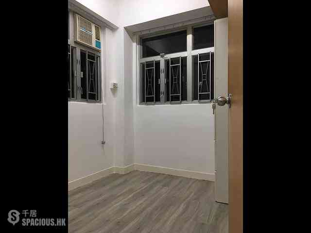 Sai Ying Pun - Cheong Kwai Building 07