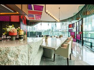 Tai Kok Tsui - Square Mile Phase 5 Gateway · Square Mile 09