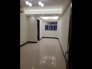 Wan Chai - Tonnochy Towers Block A 02