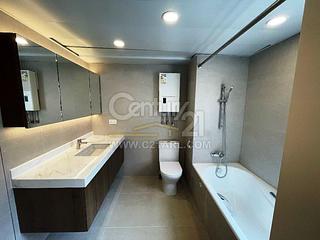 Mid Levels Central - Estoril Court 18