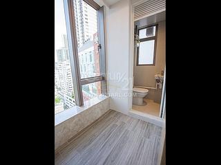 Mid Levels Central - 22A, Kennedy Road 13