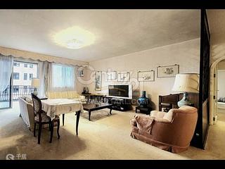Mid Levels Central - Hollywood Heights 02