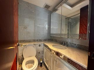 Yau Ma Tei - The Coronation Tower 1 14