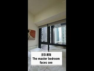 Sai Ying Pun - The Queens 05