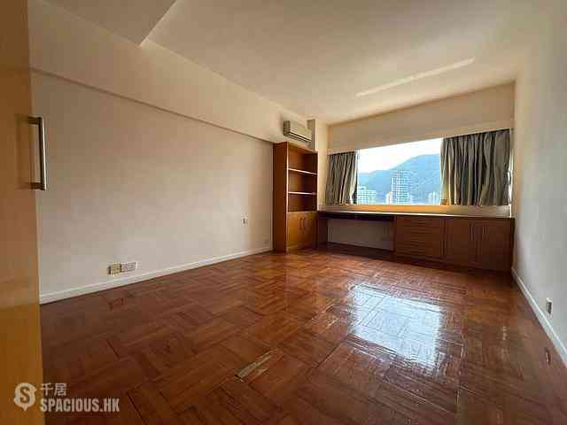 Repulse Bay - Repulse Bay Garden Block 10 04