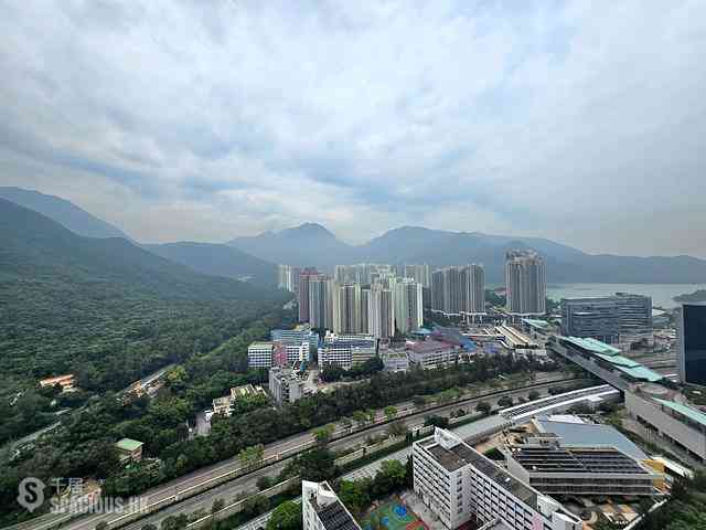 Tung Chung - Coastal Skyline 12