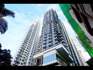 Mid Levels West - 18 Mosque Street 19