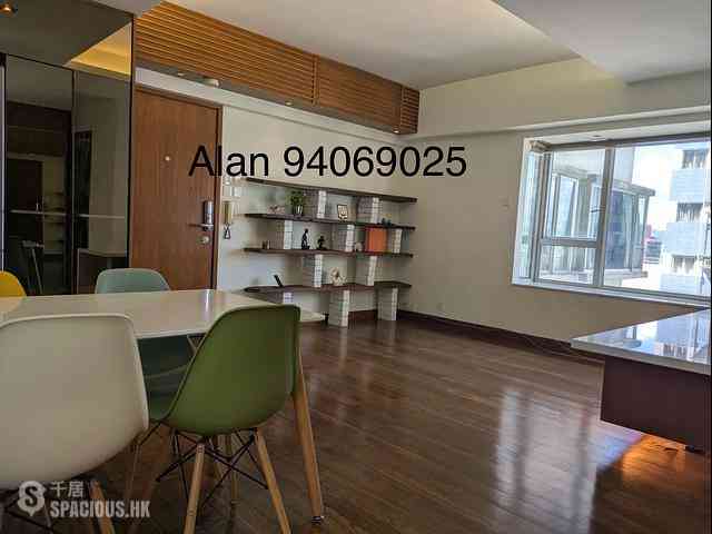 Mid Levels West - Bonham Court 01