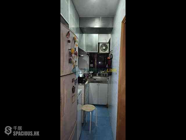 Sai Ying Pun - True Light Building 08