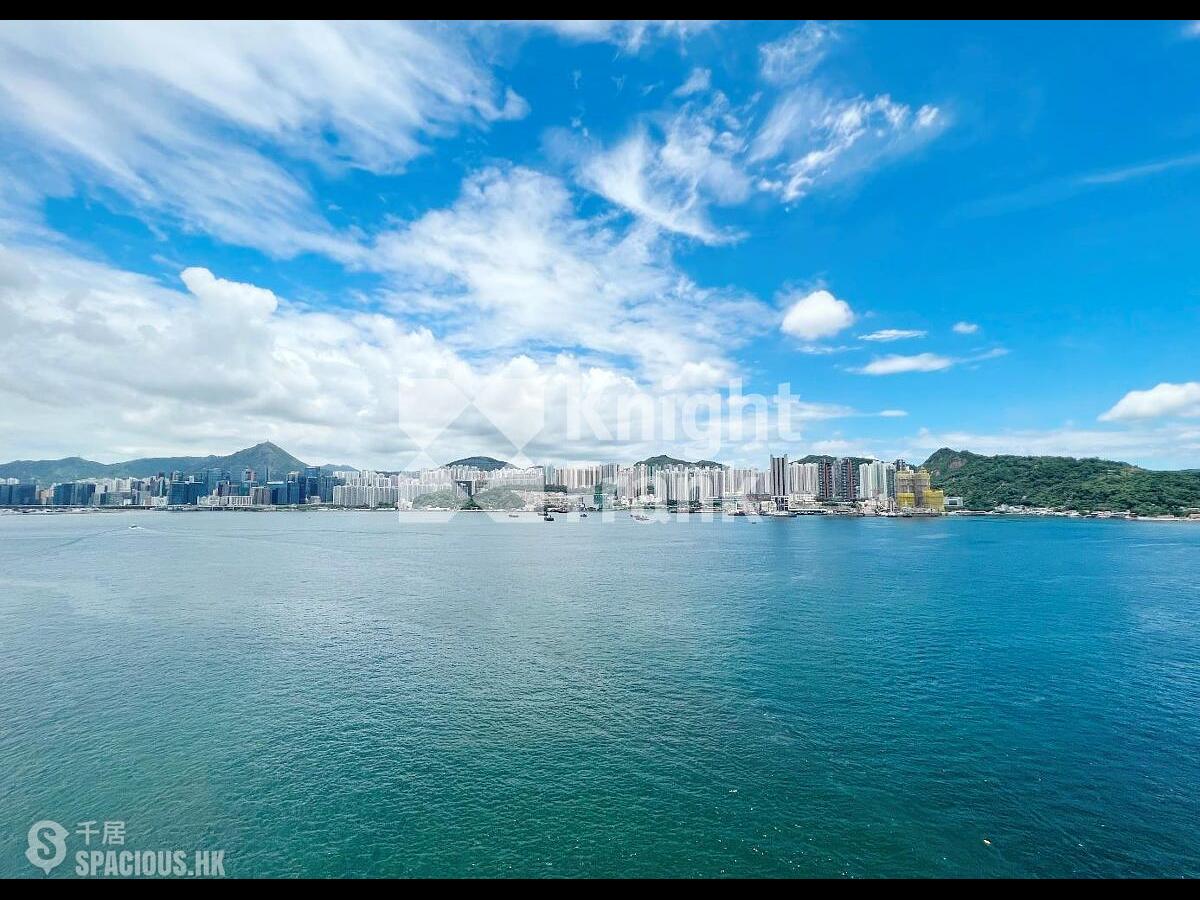 Sai Wan Ho - Lei King Wan Sites A Block 4 Kwun Fung Mansion 01