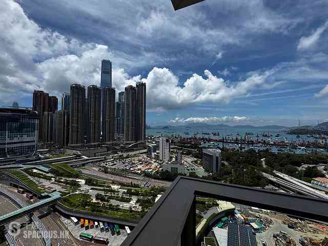 Yau Ma Tei - The Coronation Tower 2 06