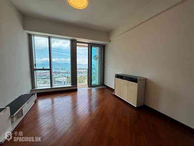 Yau Ma Tei - The Coronation Tower 2 08