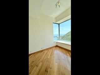 Ap Lei Chau - Larvotto Block 8 13
