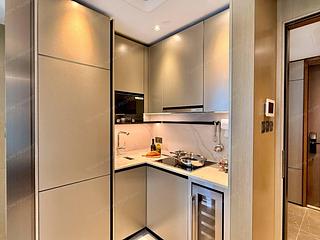North Point - Victoria Harbour Phase 2B-3 Tower 5 23