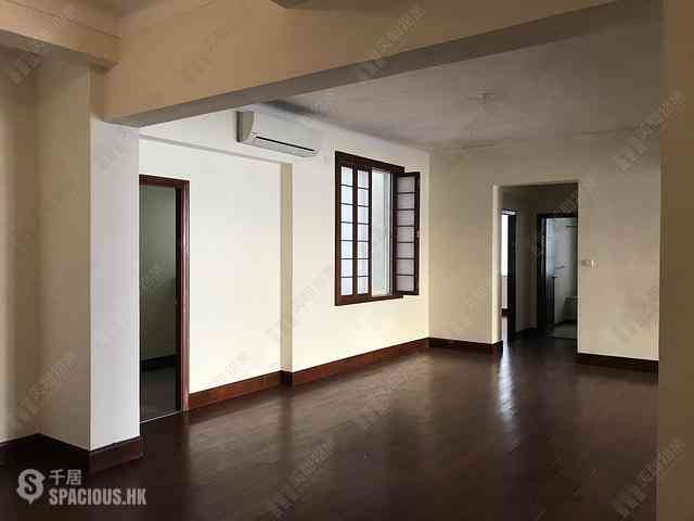 Repulse Bay - Repulse Bay Mansions Block A 04