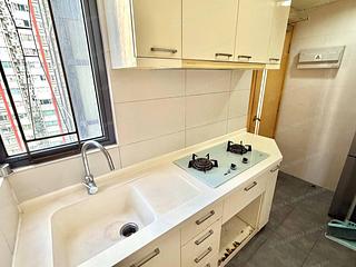 Sai Ying Pun - High Park 99 07