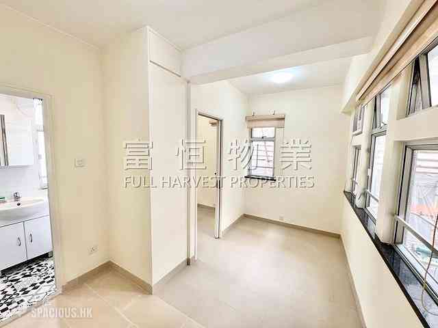 Happy Valley - King Kwong Mansion 01