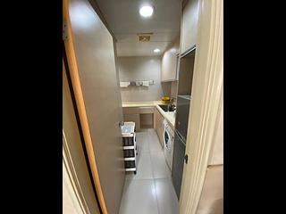 Sai Ying Pun - Kwan Yick Building Phase 3 09
