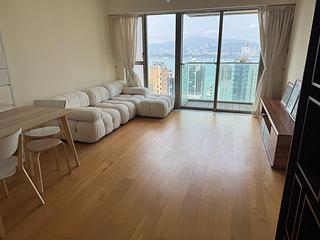 Sai Ying Pun - The Nova 06