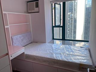 Tai Kok Tsui - The Long Beach 18