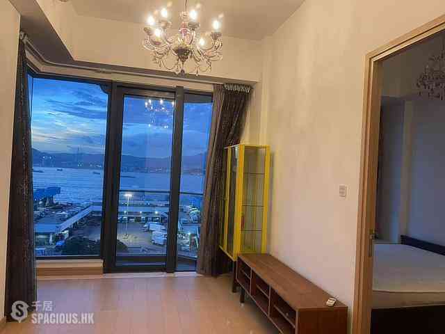 Shek Tong Tsui - Upton 01