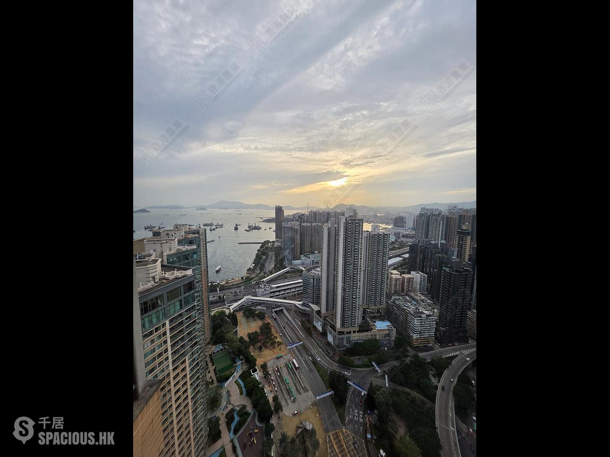 Tai Kok Tsui - The Hermitage 01