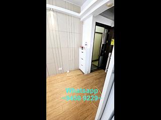 Sai Ying Pun - Fu Wah Building 02