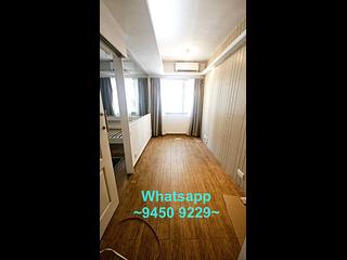 Sai Ying Pun - Fu Wah Building 04