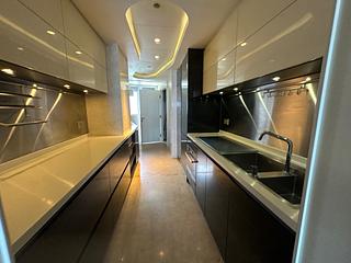 Wong Chuk Hang - Marinella 11