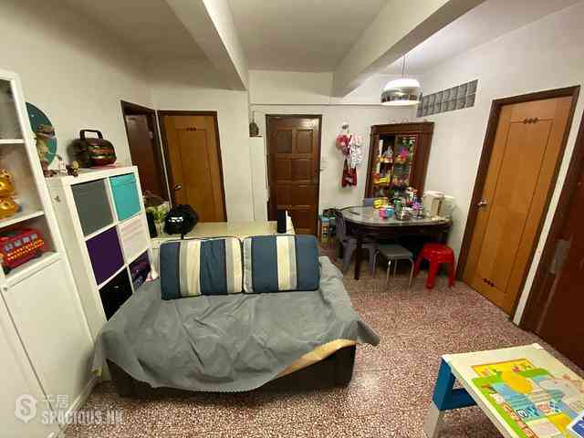 Shek Tong Tsui - 408C-408D, Des Voeux Road West 01
