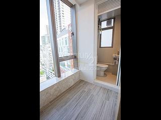 Mid Levels Central - 22A, Kennedy Road 05