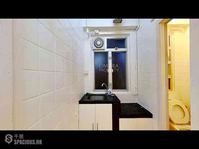 Sheung Wan - Cheong Loong Building 05