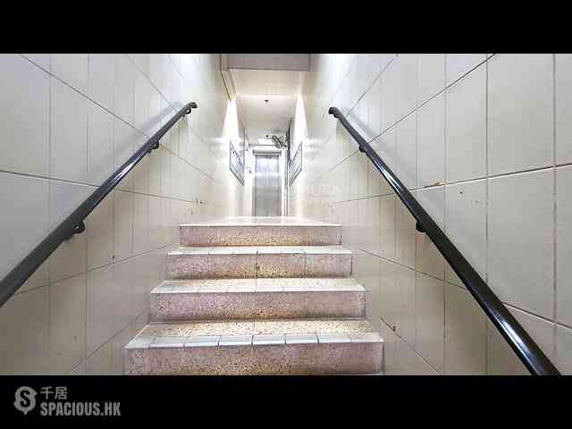 Sheung Wan - Cheong Loong Building 18