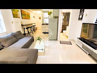Sheung Wan - 185, Wing Lok Street 04