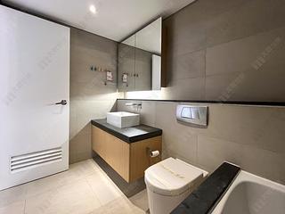 Pok Fu Lam - Aqua 33 19