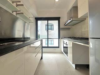 Pok Fu Lam - Aqua 33 12