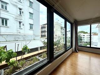 Pok Fu Lam - Aqua 33 38
