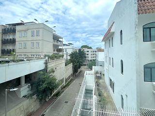 Pok Fu Lam - Aqua 33 16
