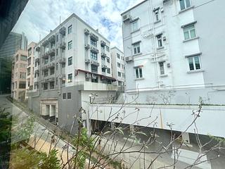 Pok Fu Lam - Aqua 33 40