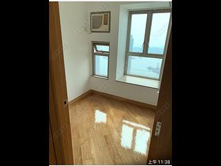 Tai Kok Tsui - Harbour Green Tower 6 07