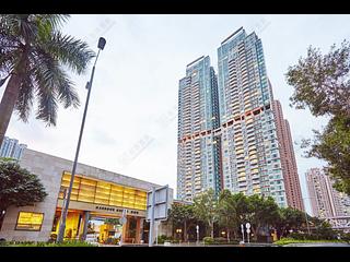 Tai Kok Tsui - Harbour Green Tower 6 09