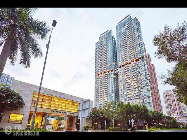 Tai Kok Tsui - Harbour Green Tower 6 09