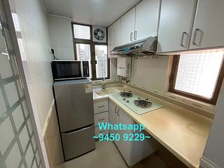 Sheung Wan - Lai Yan Lau 07