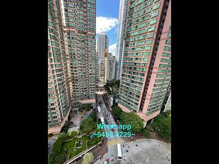 Sheung Wan - Lai Yan Lau 09
